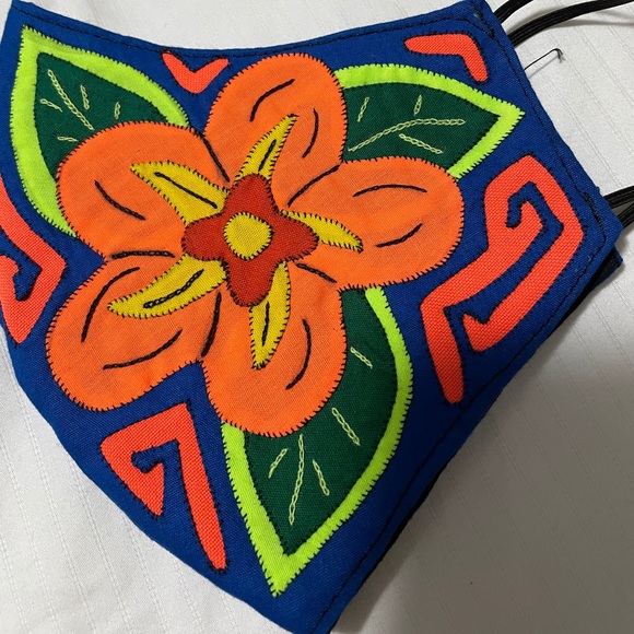Molas Masks Hand Made - Picture 2 of 5